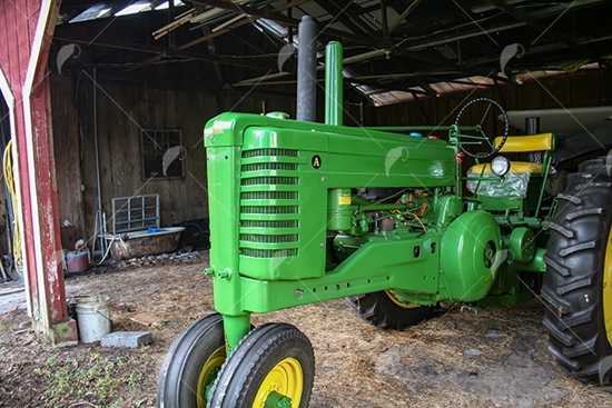Picture of Vintage Green Tractor